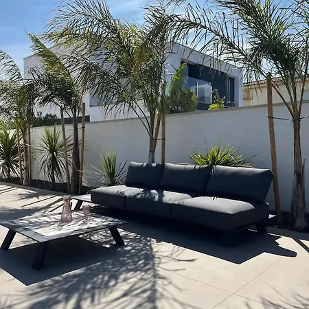 Villa Elegant In + Pool
